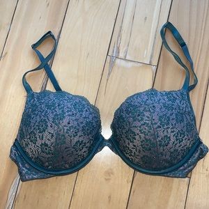 VS Green Sparkly Lace Push Up Bra